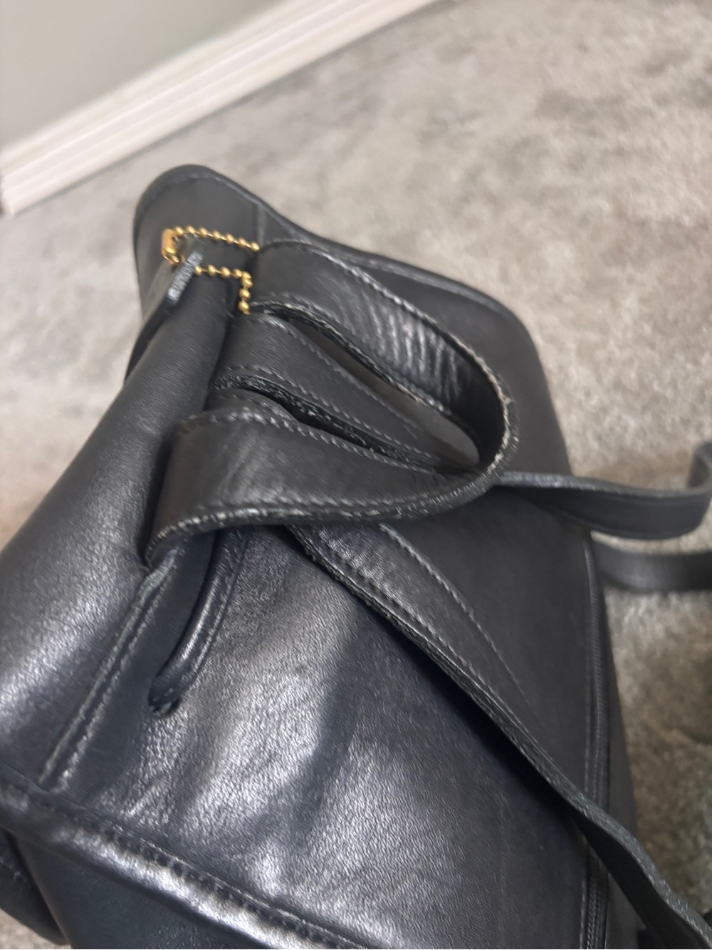 Vintage Coach 9791 Black Leather Daypack Backpack USA Turnlock Glove Tanned - Picture 9 of 13